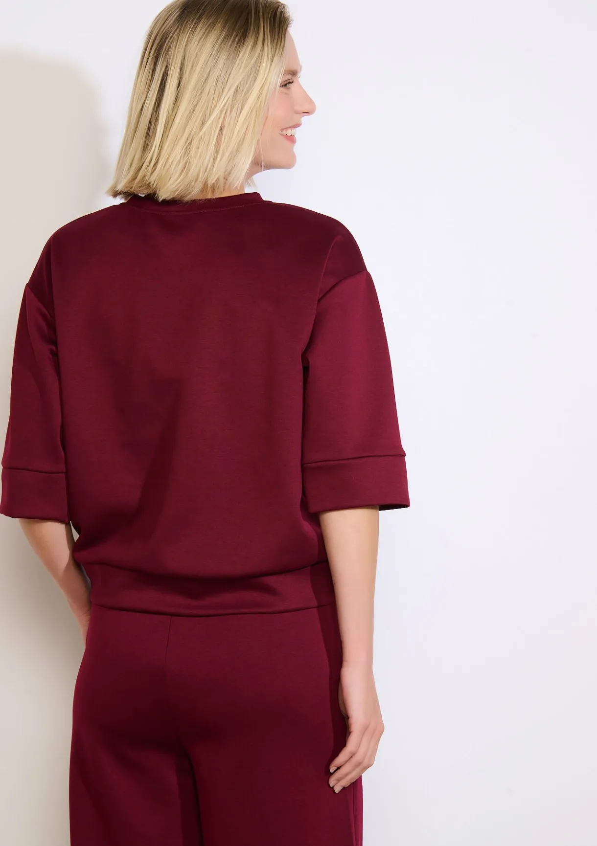 LolaLiza Boxy sweatshirt met korte mouwen- Sweats