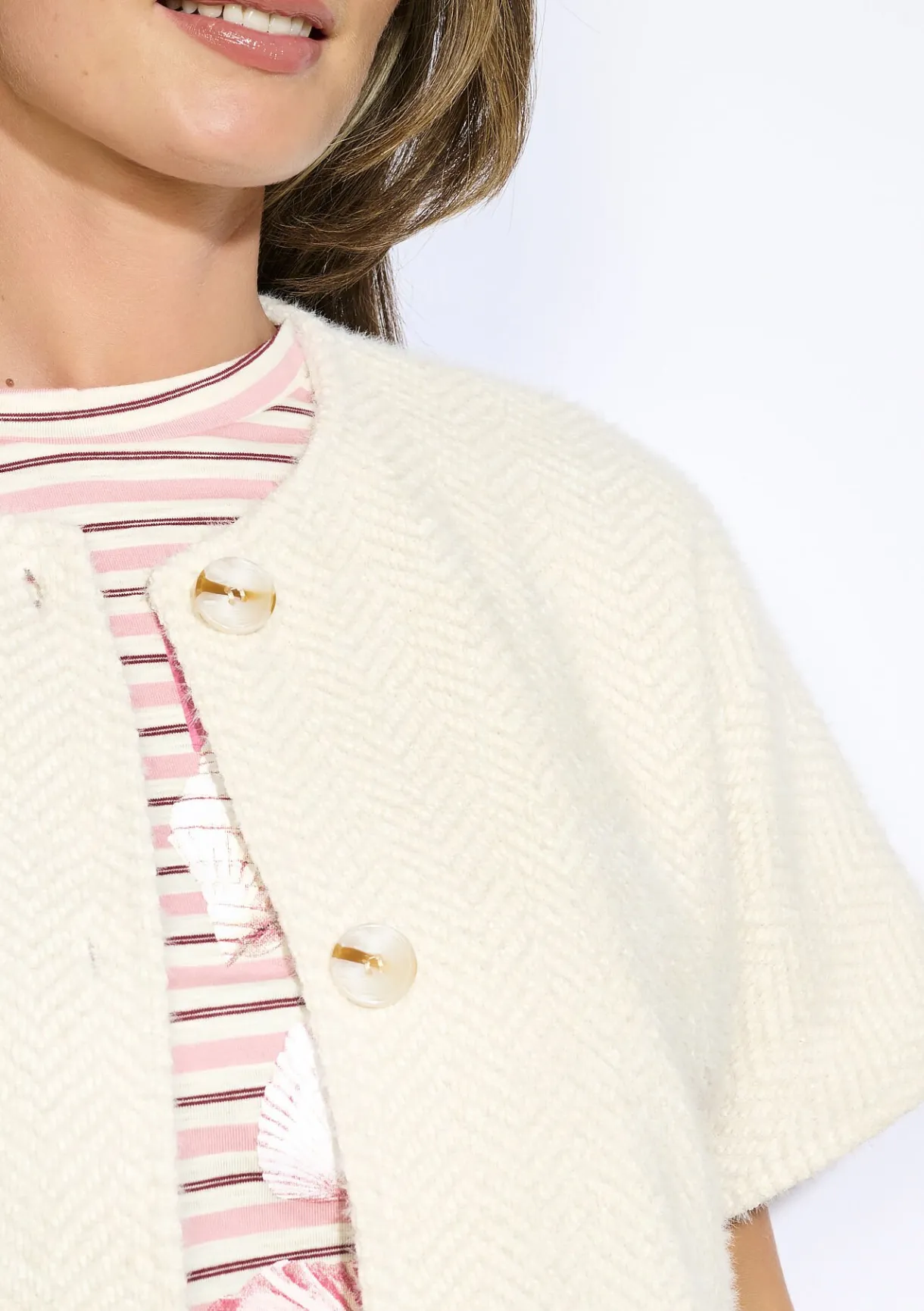 LolaLiza Gebreide vest met knopen- Truien En Cardigans