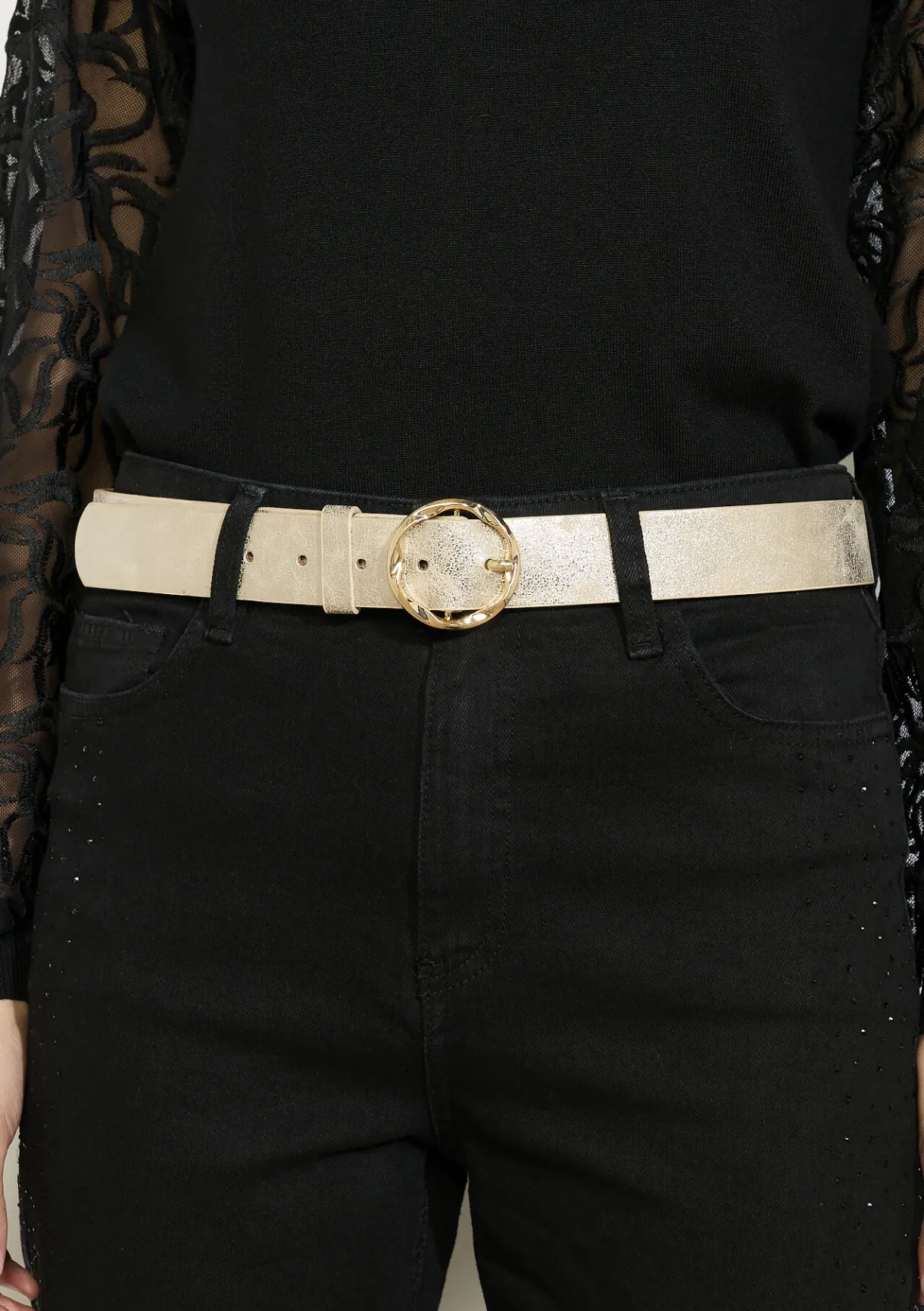 LolaLiza Glanzende riem met ronde gesp- Accessoires