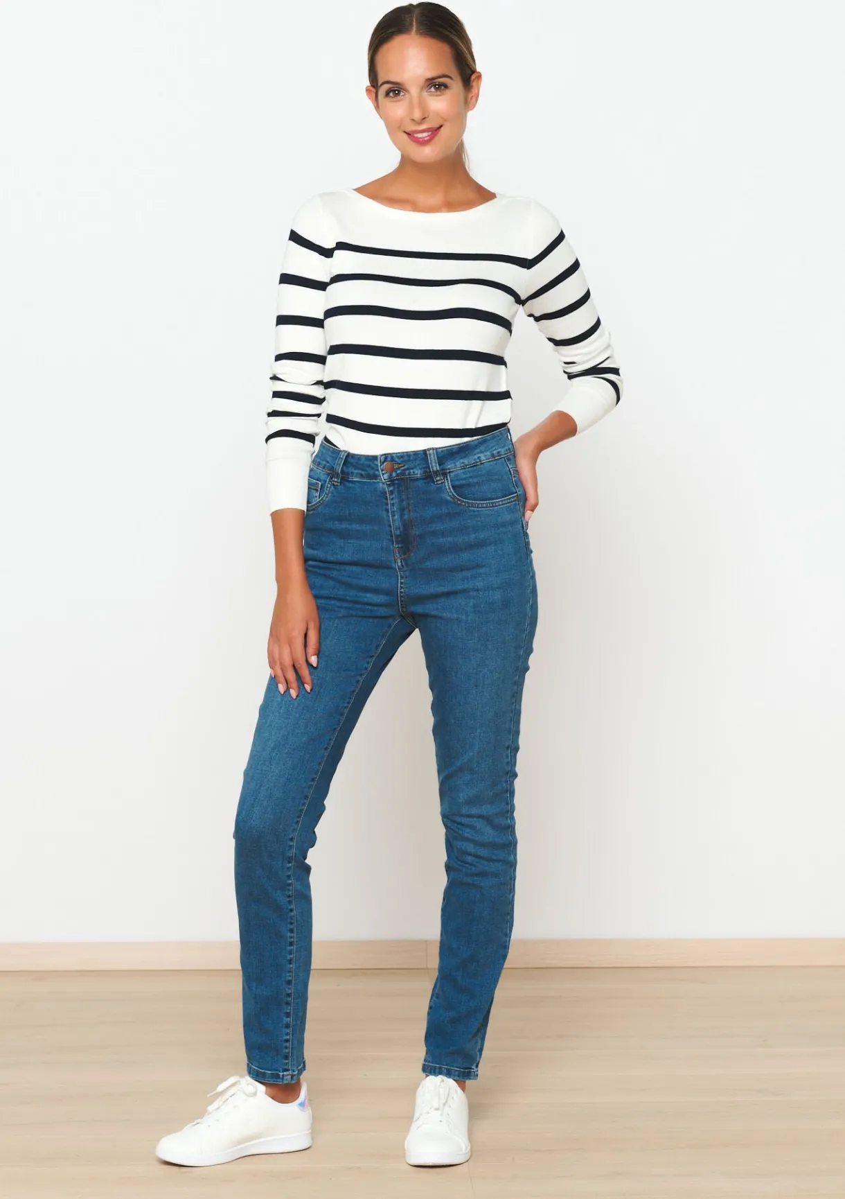 LolaLiza Slim fit jeans- Jeans